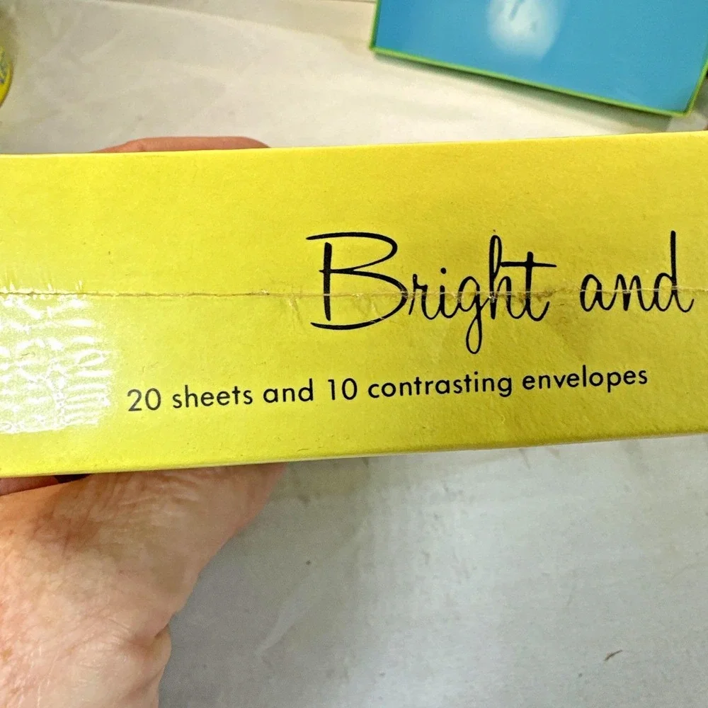Vintage Set Of 4 Bright & Bold Stationary 20 sheets & 10envelopes EACH (sealed)